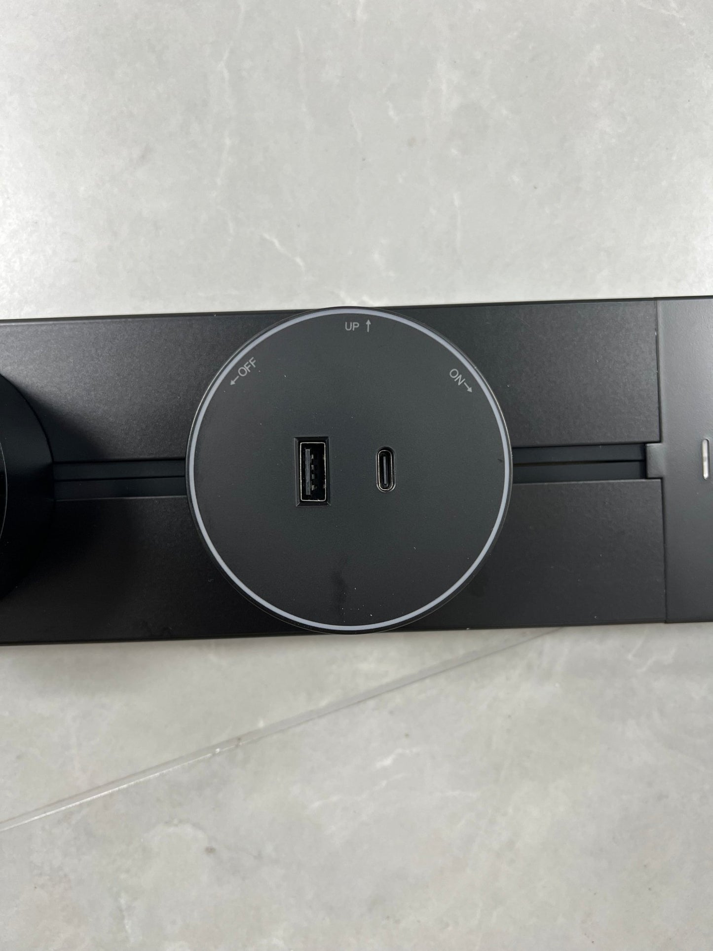 Power Track Socket 8000W — Powerful, Reliable, and Modern - homekt - Specialty department stores